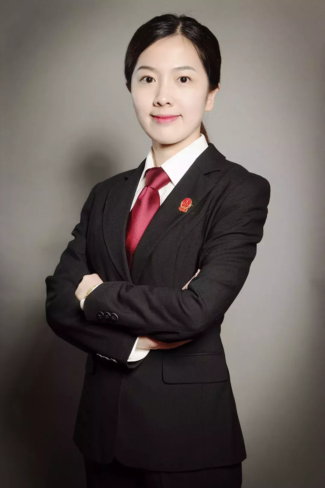 女警、女法官、女庭长、女检察官…这8位“铿锵玫瑰”，全来自这所大学！