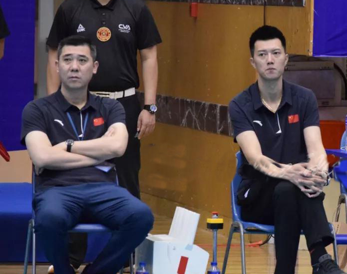 张晨和李杨的爱情故事图片 _飞翔号