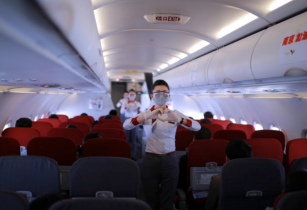 網傳東航MU5735失事航班機組人員照片？這些都是假的！