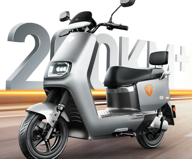1小時閃充，最高續航220公里，這3款電摩，適合冬天跑外賣和上班