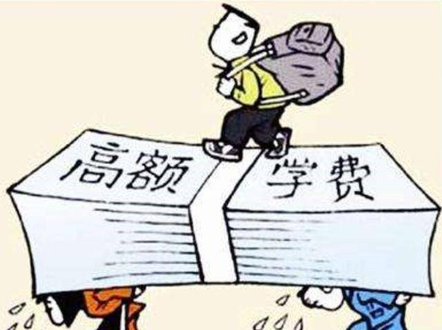 医科大大学生，因学费不足在外流浪16年，回到家后母亲早已疯癫