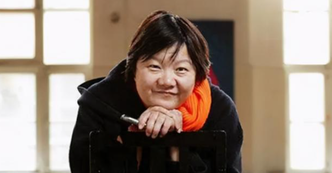 曾力挺章子怡，甩陈凯歌骂王思聪，“名门痞女”洪晃到底什么来头