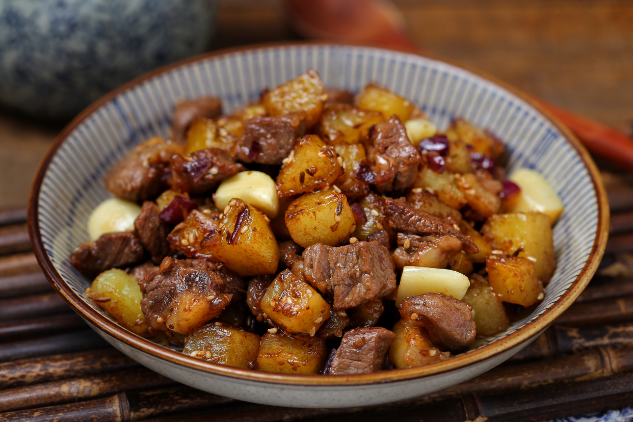 牛肉和土豆是绝佳搭档(牛肉和土豆是绝佳搭档嘛)