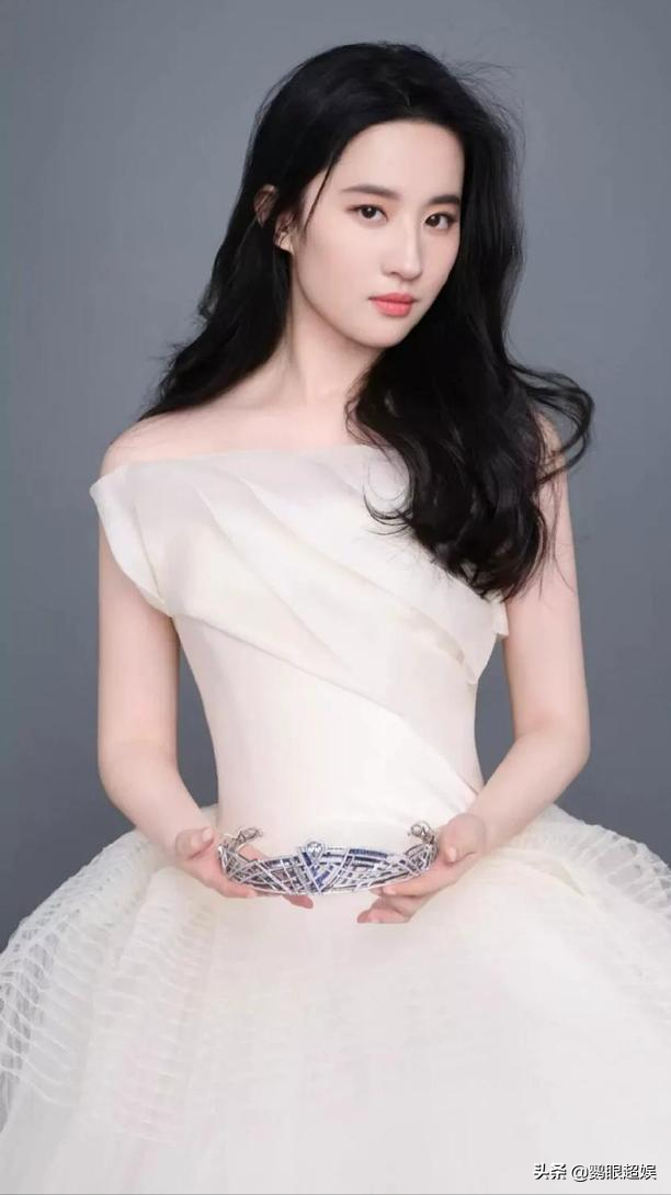 神仙姐姐刘亦菲高清美图，总有一张你喜欢的