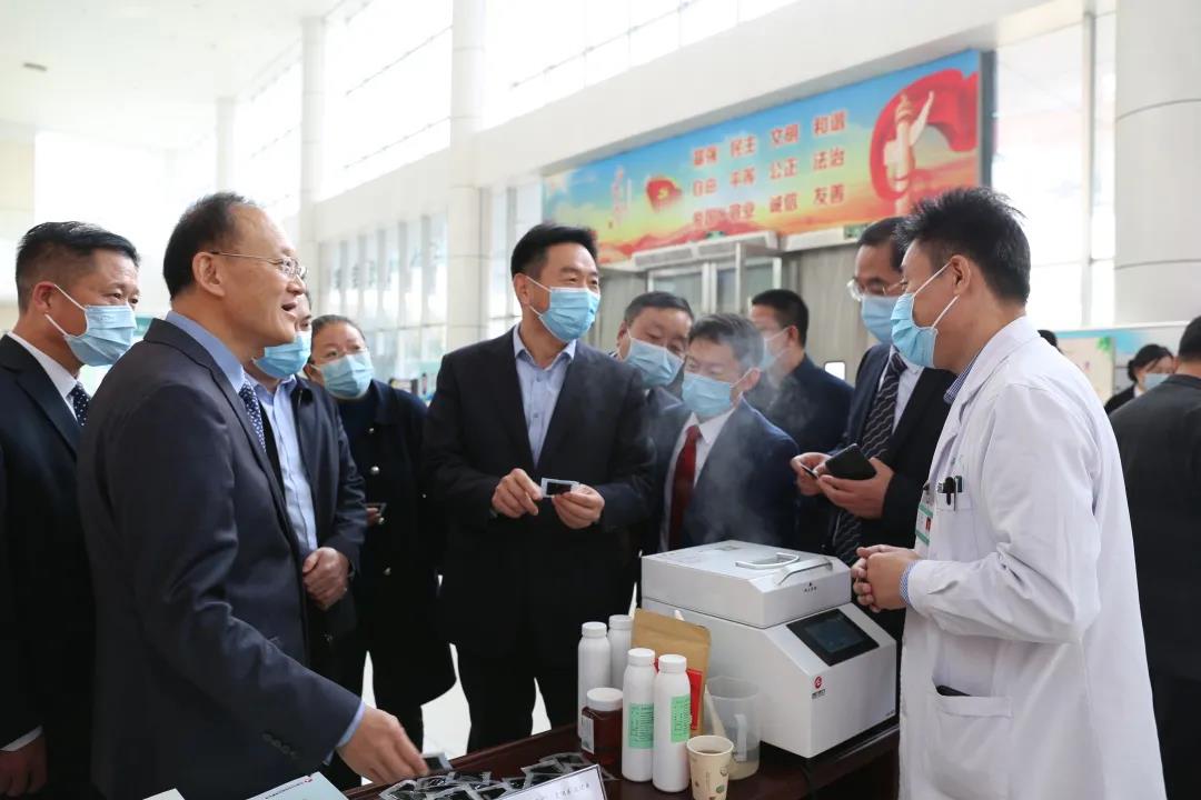 临沂市第三人民医院举行建院10周年名医工作室揭牌暨学术论坛