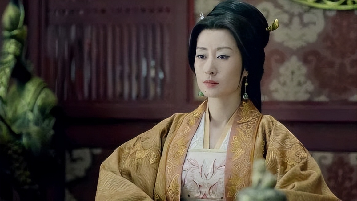 《女士的法则》今晚央八开播，比起拼收视，我更关注三大核心看点