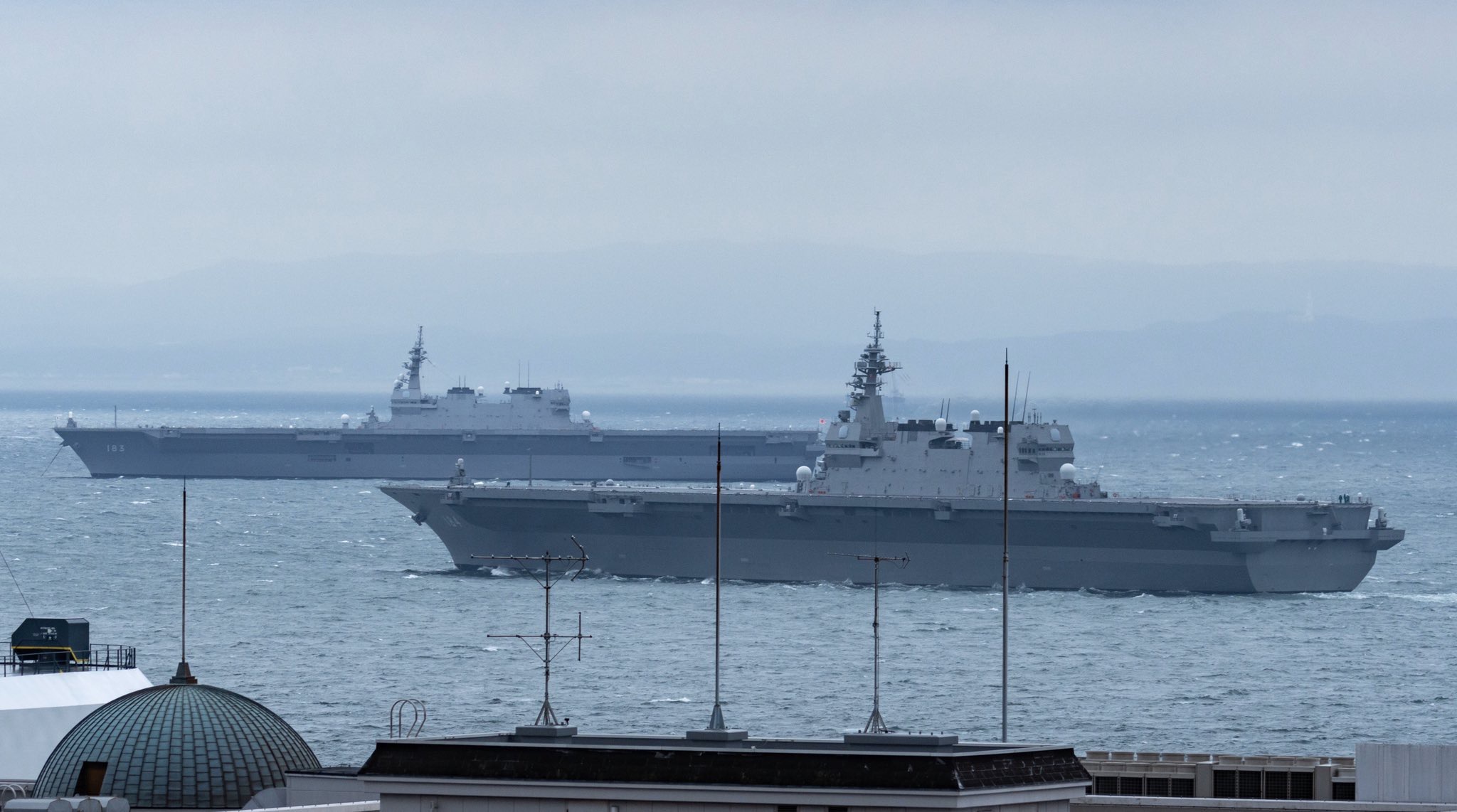 ��ʷ��һĻ�����й���ĸ����һ�������Ͻ����������ڹ���˫��ͬ��