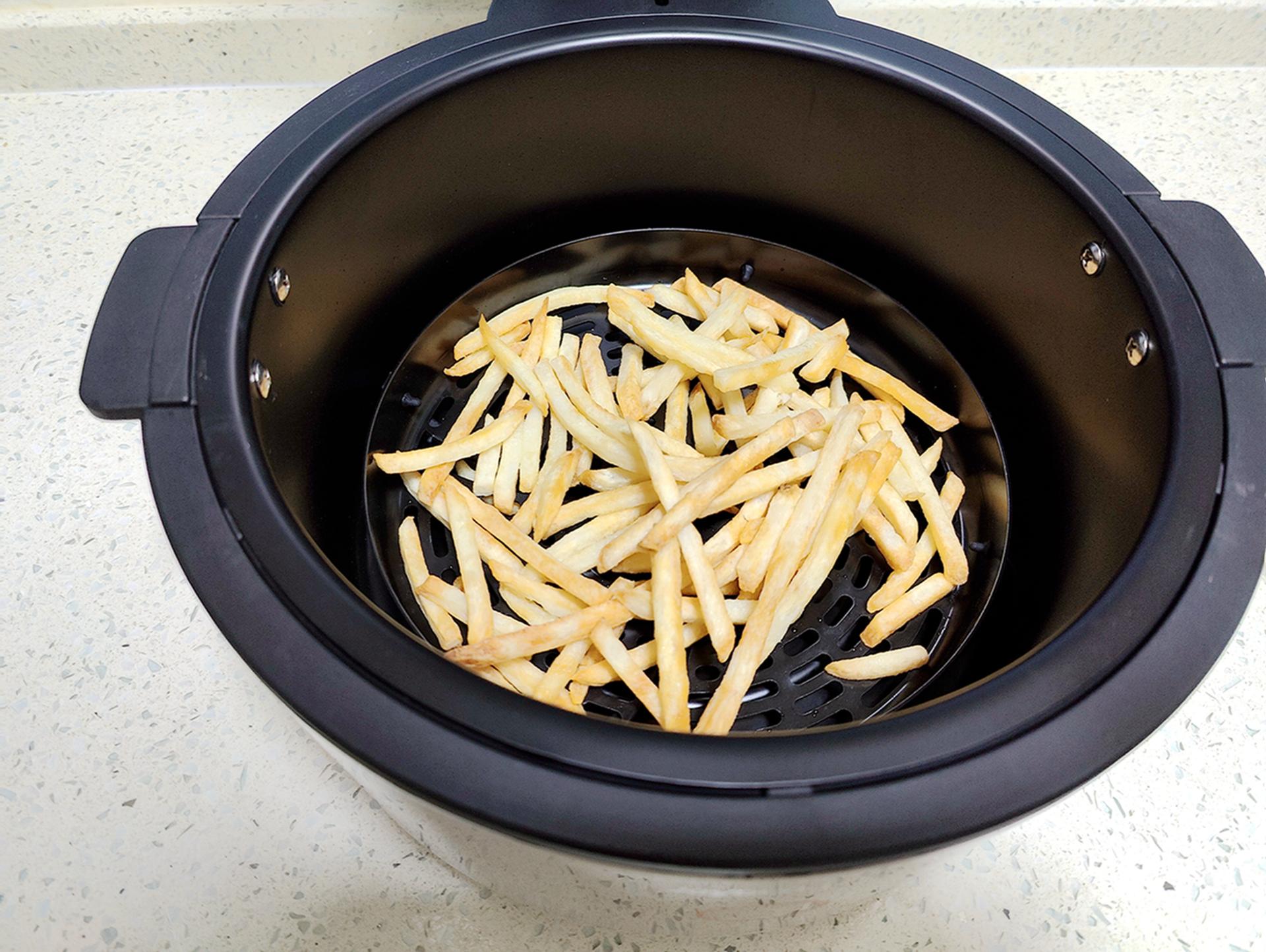 亲子间的下厨乐趣，共同鉴证美食烹饪过程，九阳太空空气炸锅体验