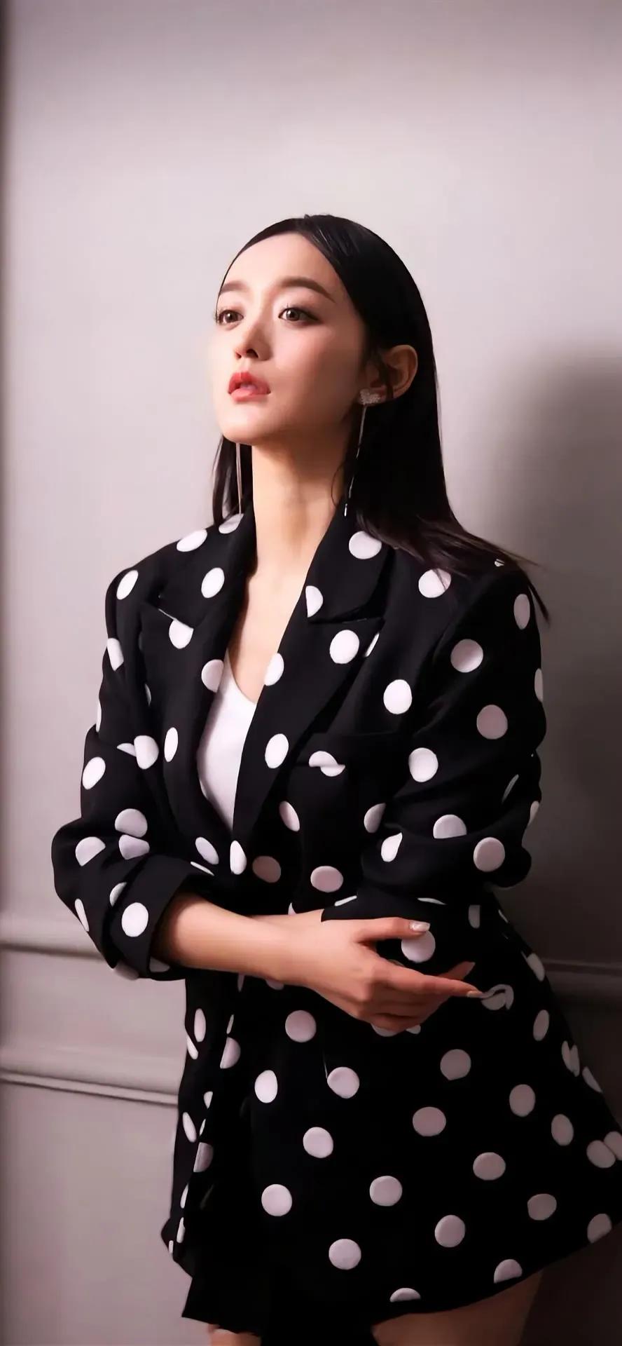 何泓姗唯美壁纸