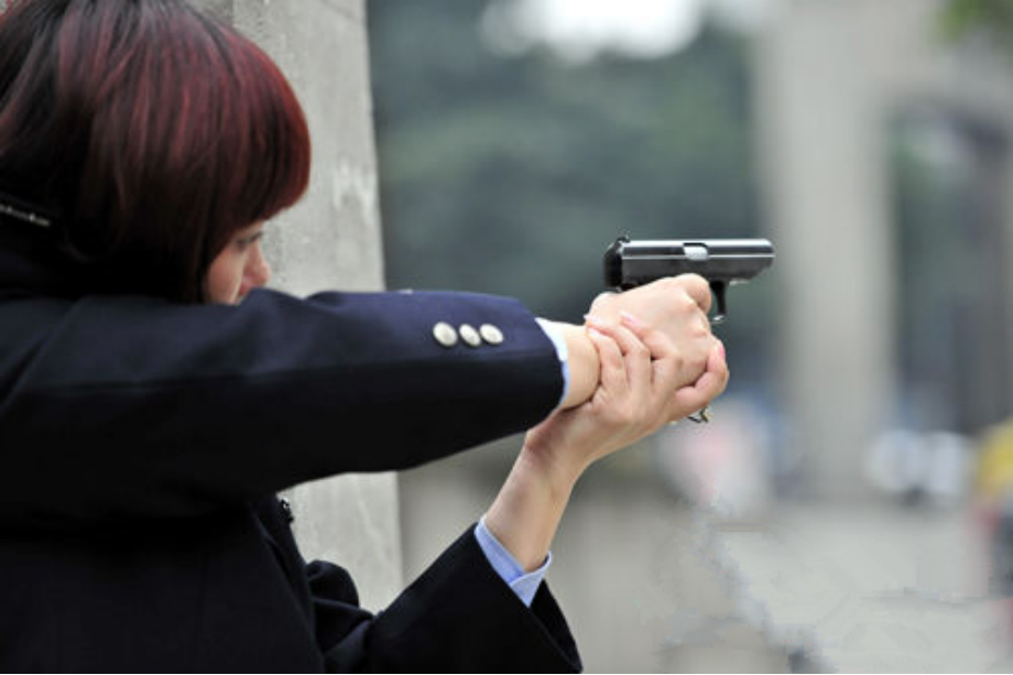 湖北女警吴冰梅:乔装"小姐"卧底发廊,8年抓获毒贩120余名