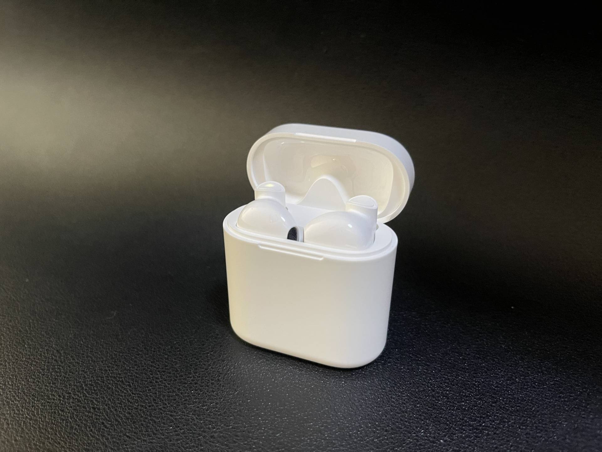 配置拉满、百元旗舰--英雄G3真无线蓝牙耳机