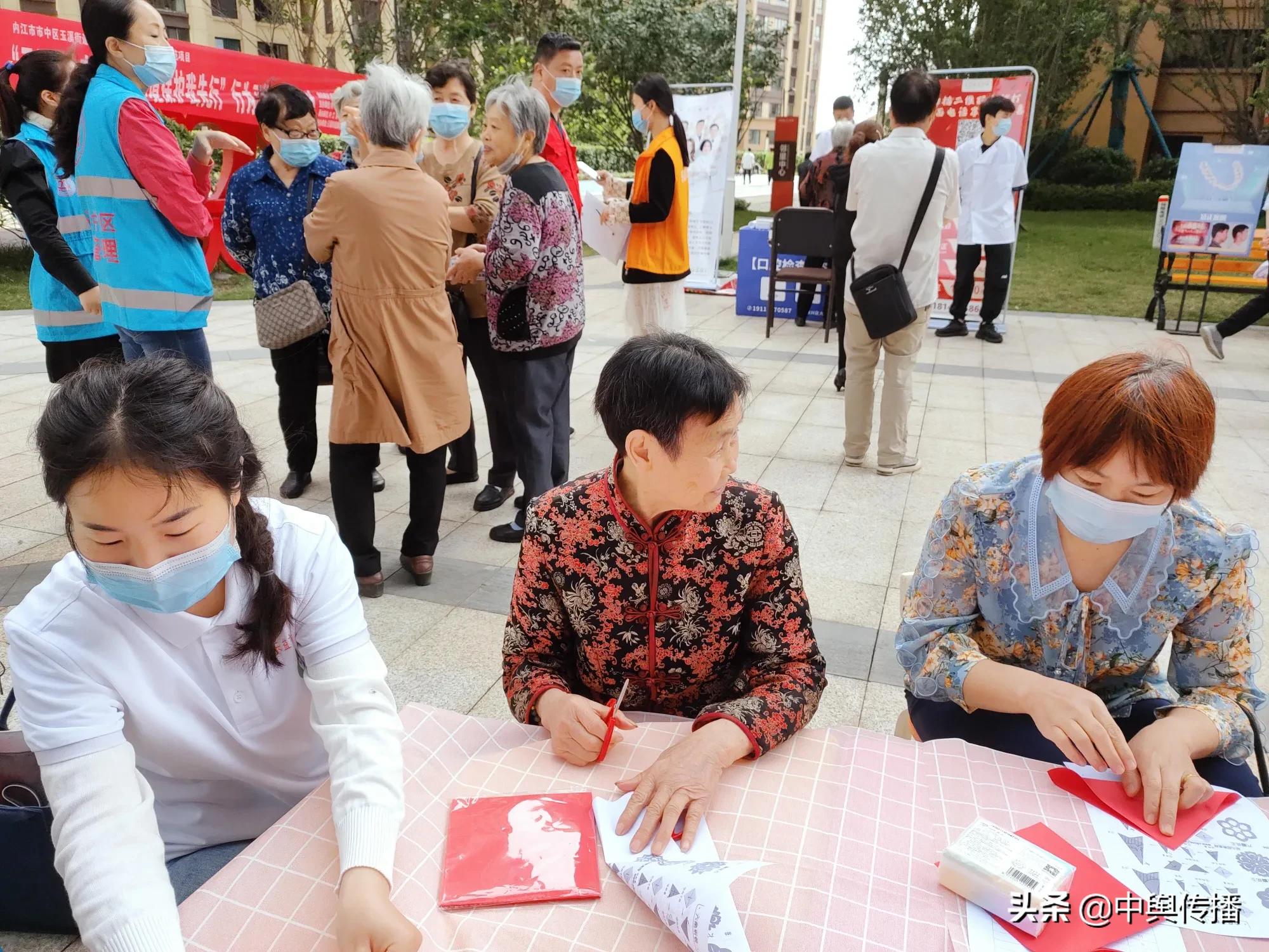 基层服务齐参与 温馨和谐庆五一