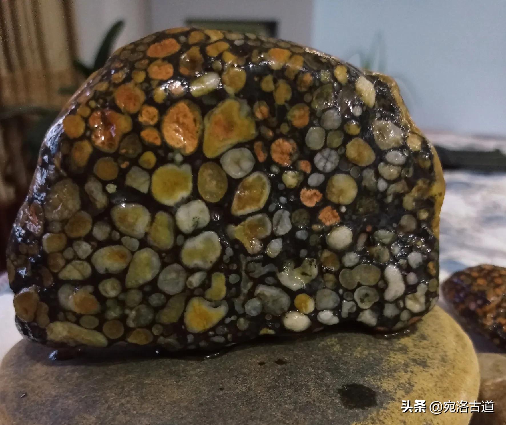 你知道自己家附近值钱的石头么(你知道自己家附近值钱的石头么吗)