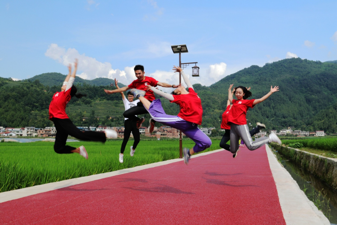 漢中網(wǎng)紅“陜南民居村寨院落”，快去打卡！