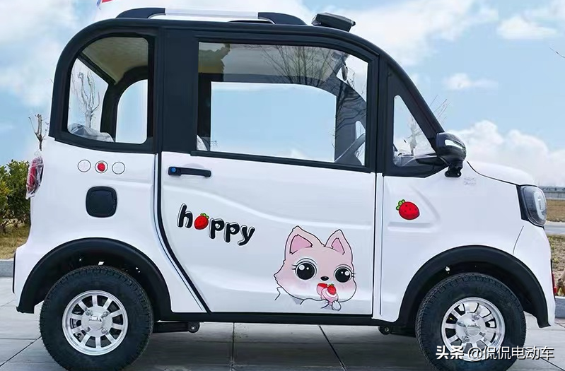 这2款微型四轮车，最低7500，外观低调奢华，配置高，续航远