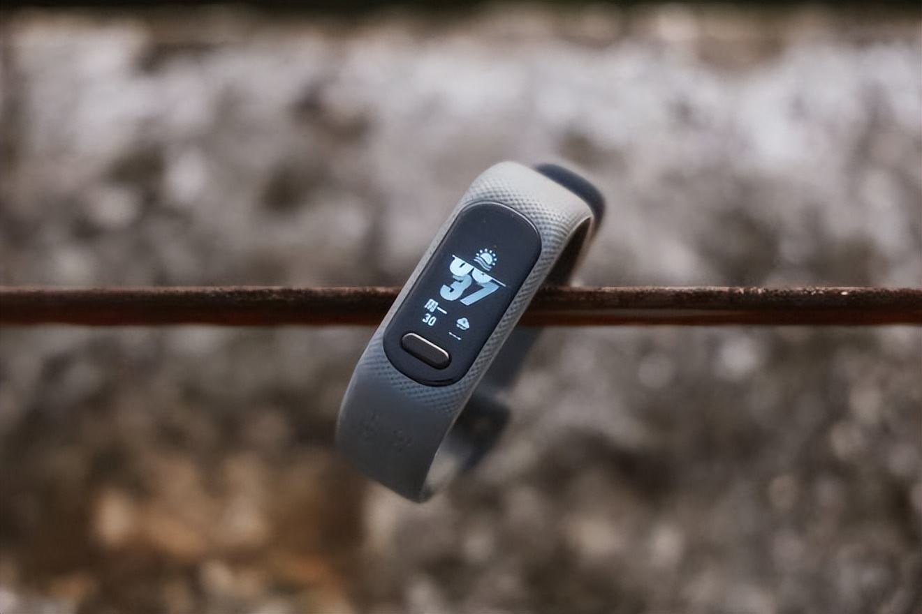 garminsmart5星辰大海中与你同行的智能健康手环