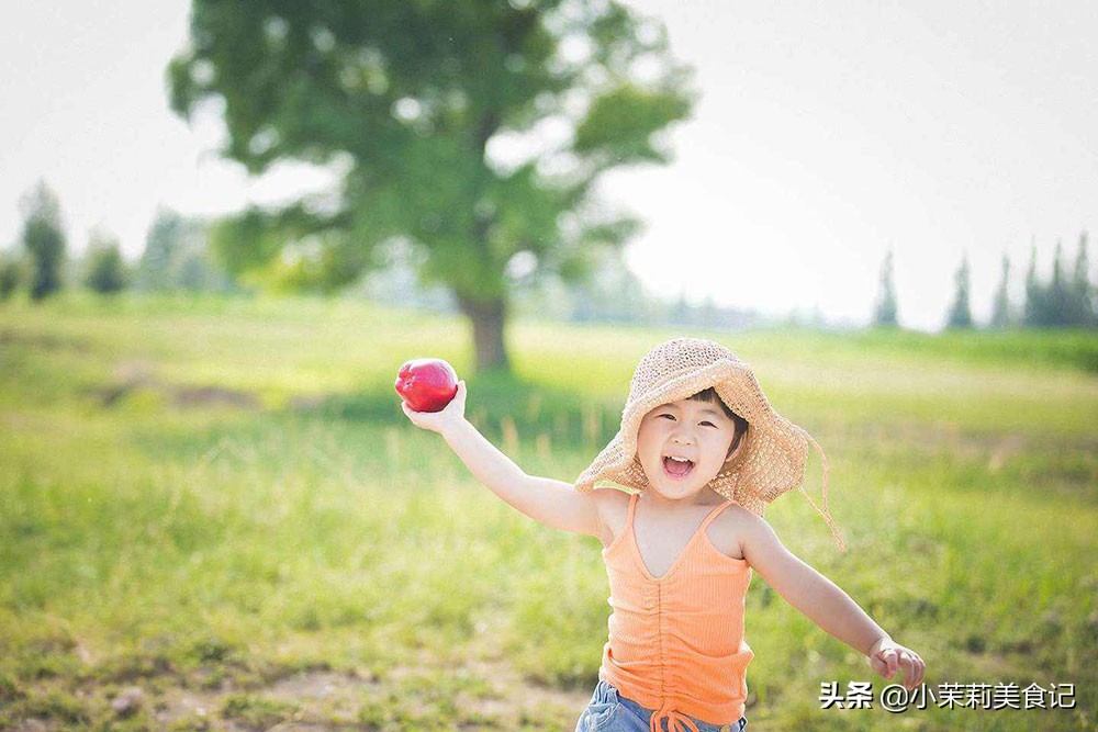 大年初七人日节，传统习俗禁忌多，1戴2吃3送4不打，老传统别丢了