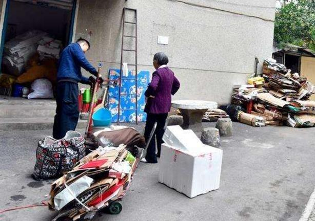 冷门又挣钱的行业有哪些(让你几年之内咸鱼翻身的几个冷门行业！！！)