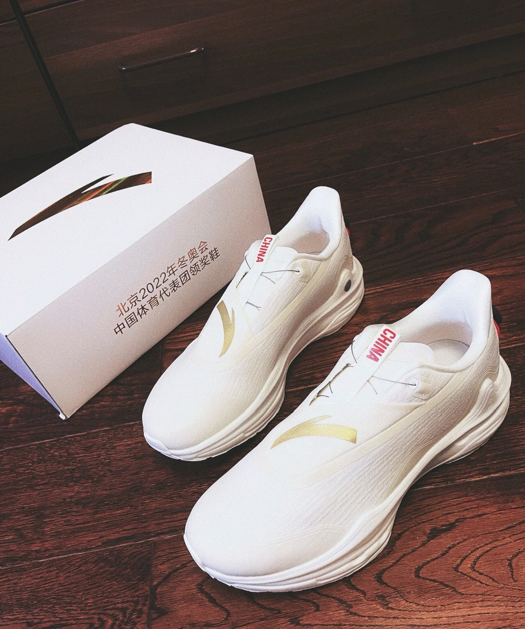 安踏新品！狂潮3.0Pro真帅，冬奥领奖鞋好犀利，还有限量款休闲鞋