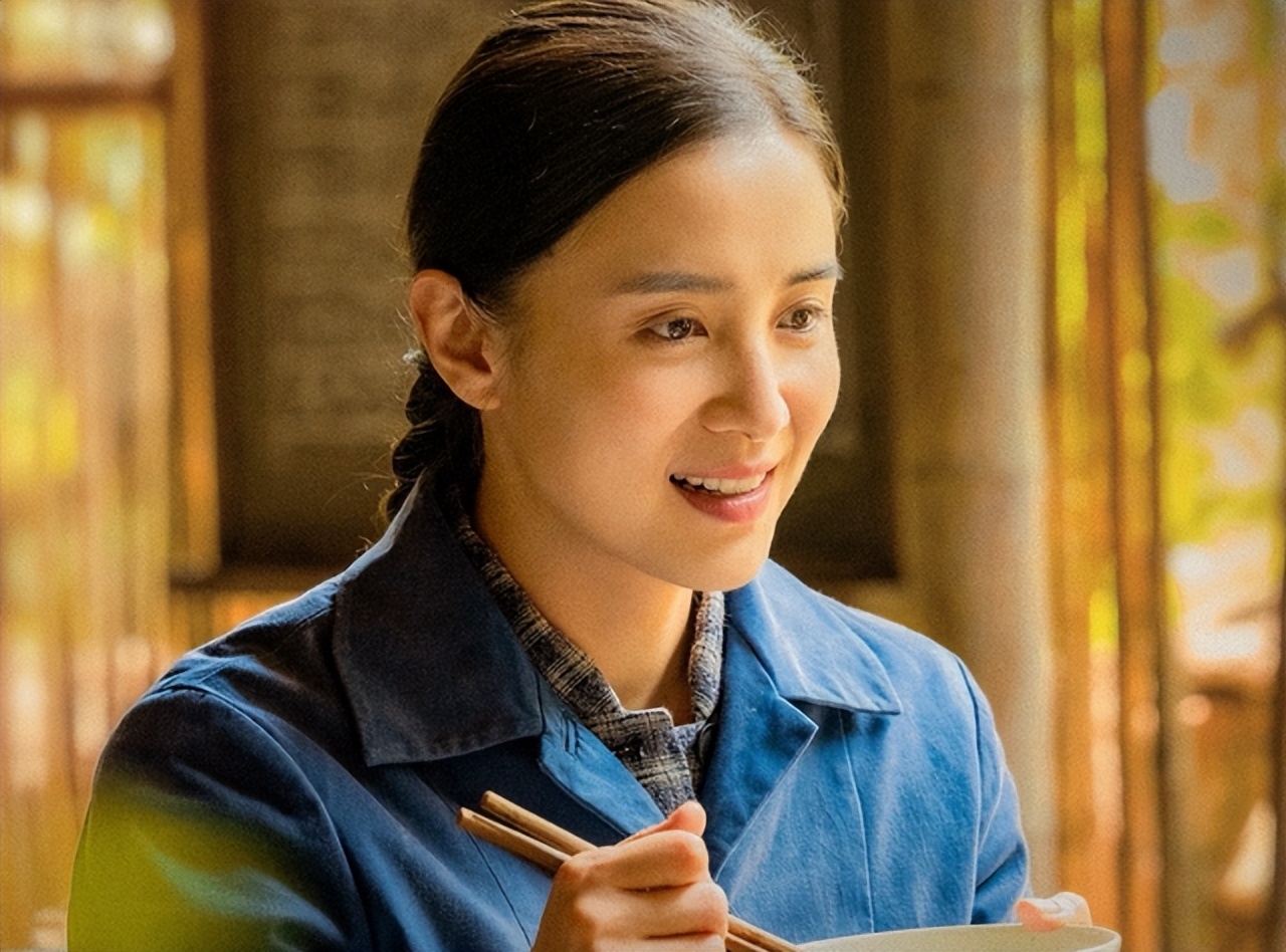 我们见识到了这个敢爱敢恨的女人,面对感情,她有着不寻常人的理智,在