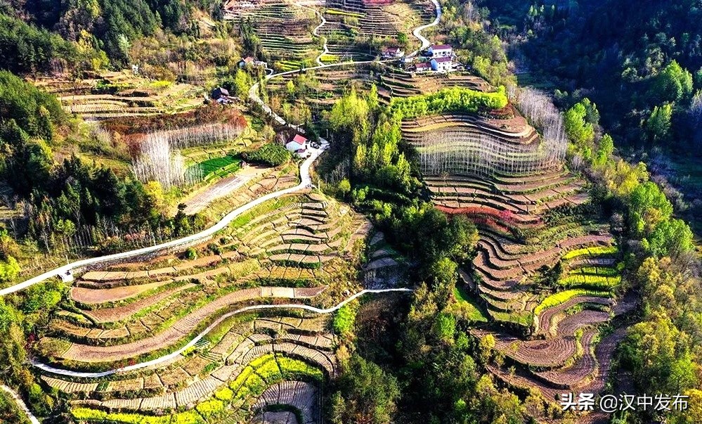 漢中這里，風光迤邐、景色秀麗！值得一去！