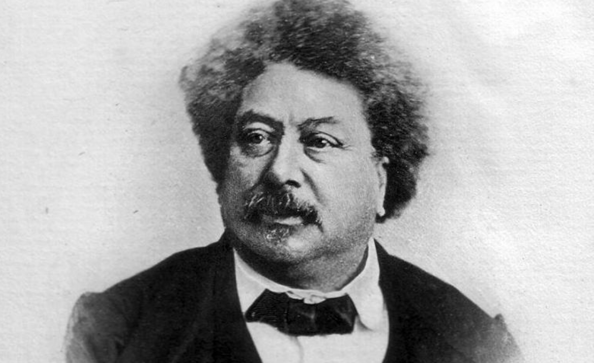 2003年，湖北一信用社老会计毒害8人，日记本上还写着15个仇人