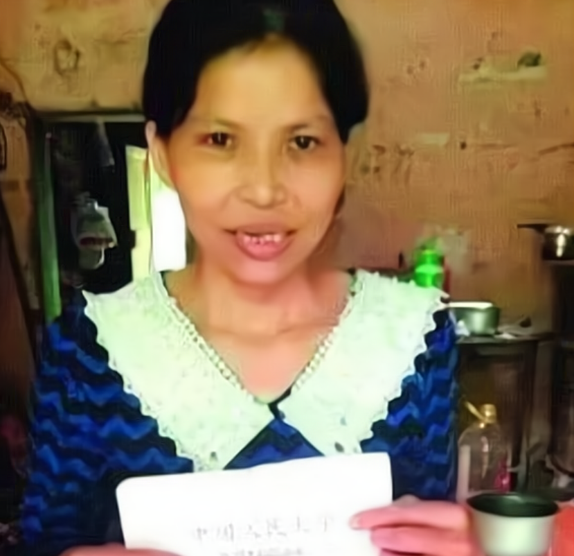 人大学霸伍继红：失业、嫁光棍、生6娃、成低保户，谁毁了她？