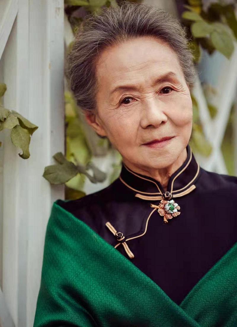 国民奶奶吴彦姝丈夫父母相继离世70岁再就业84岁靠健身火了