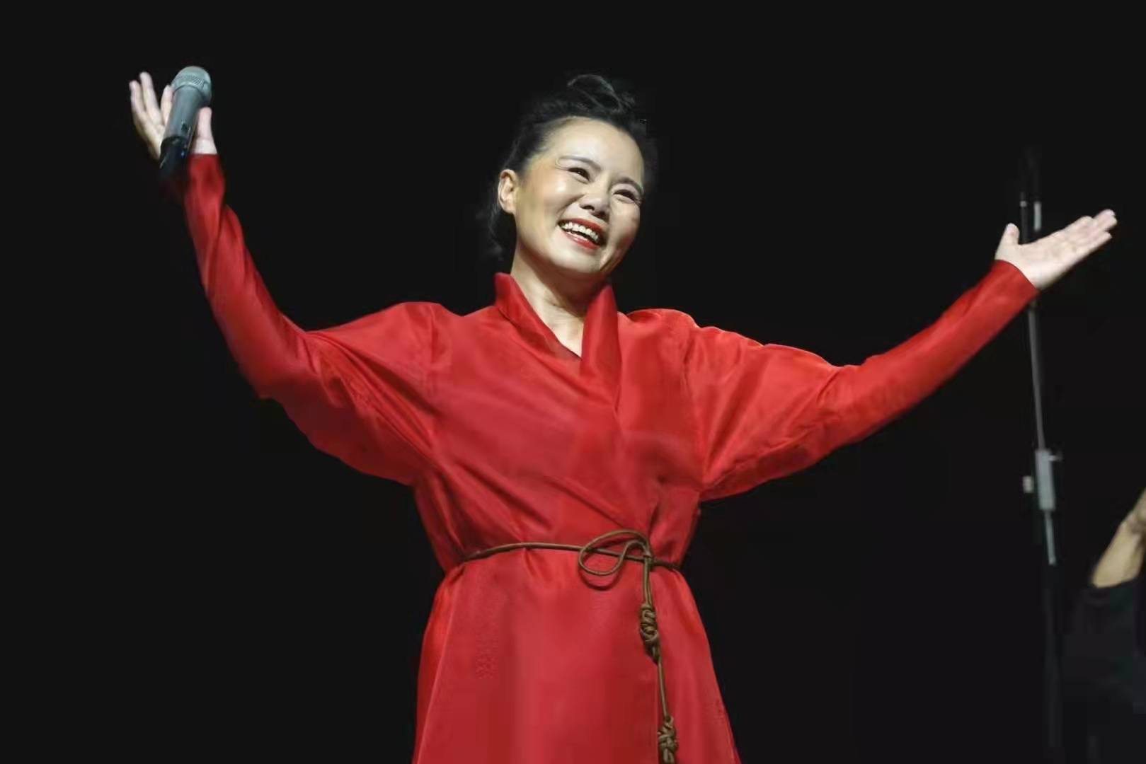 嘉尤音乐特邀龚琳娜，量身打造网剧《我叫刘金凤》嗨放主题曲