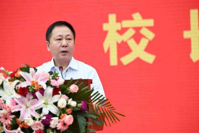 大学校长级别（武大校长）