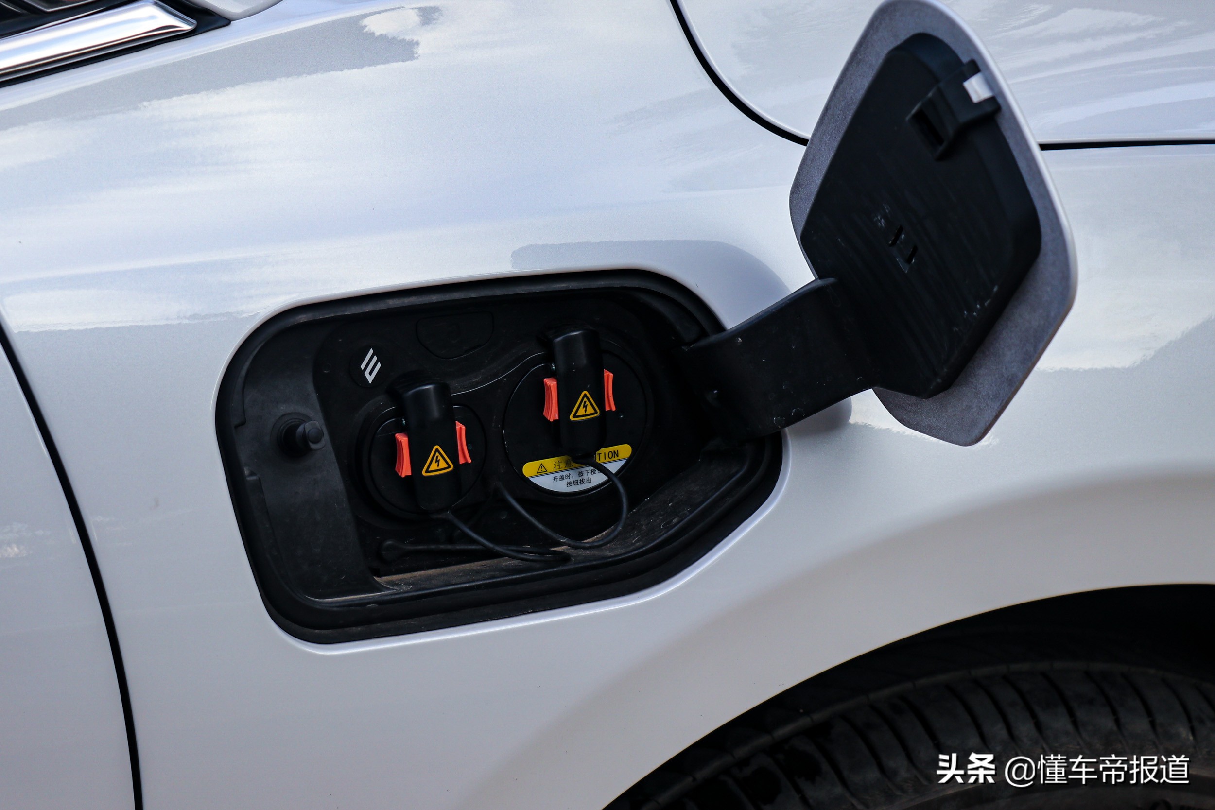 试驾｜体验雷诺江铃羿单电机版，给新人留一些进步空间