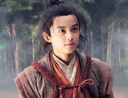 五官不端正就别演古偶了，所谓“玉面小郎君”，还得看这10位明星