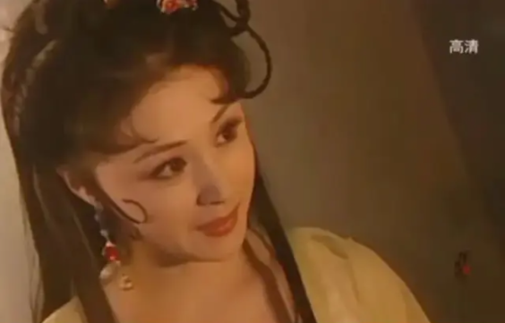 谁说她没年轻过？别小瞧了这些“妈”！她们惊艳四座时你还在玩泥