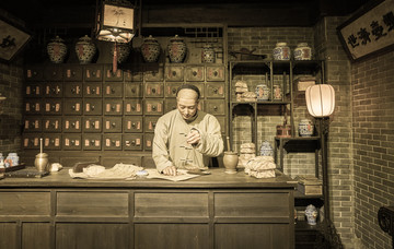 1952年聂荣臻反应假药事件，毛主席了解后怒火丛生，处分数十万人