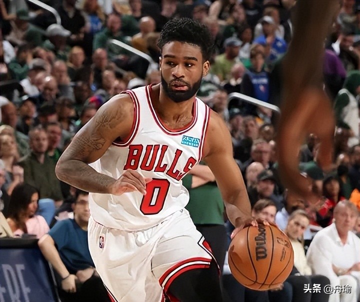 NBA詹姆斯最新消息(NBA早报：詹皇可能再打四五年，肖华今日缺席，梅威瑟想拥有球队)