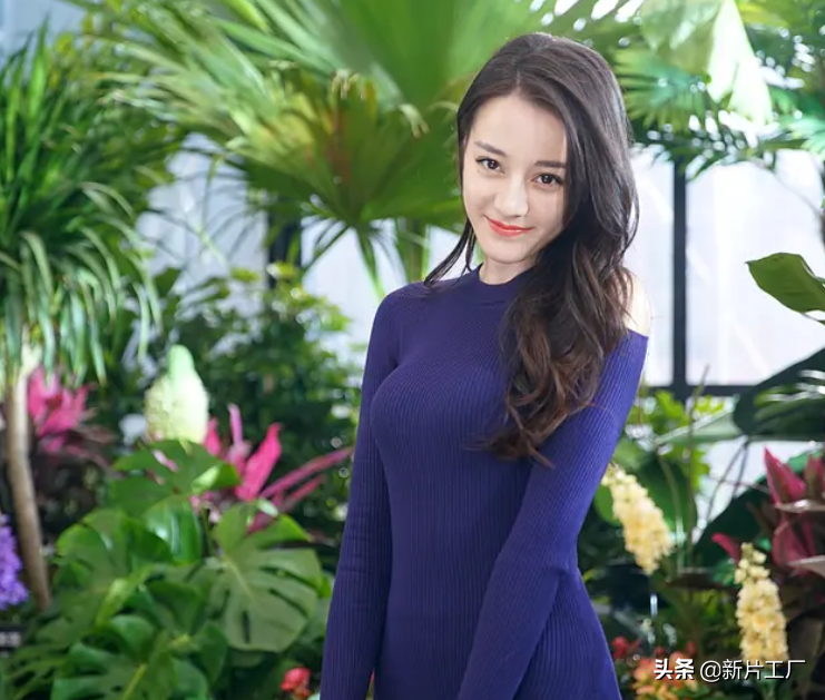 7年前，迪丽热巴演了个“绿茶”，让人记了好久，好难得