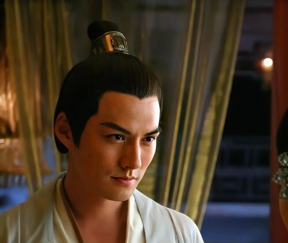 五官不端正就别演古偶了，所谓“玉面小郎君”，还得看这10位明星