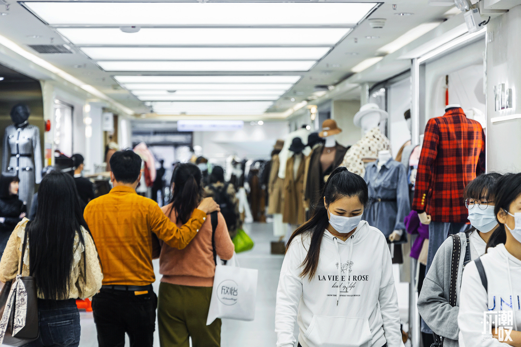 白马年终暖心促销，全场1折起！把温暖带回家吧