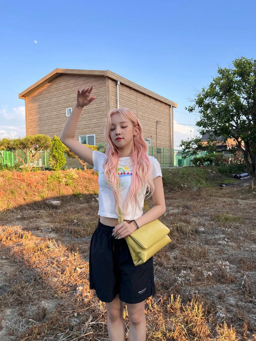 宋雨琦 甜妹居然有一副烟嗓