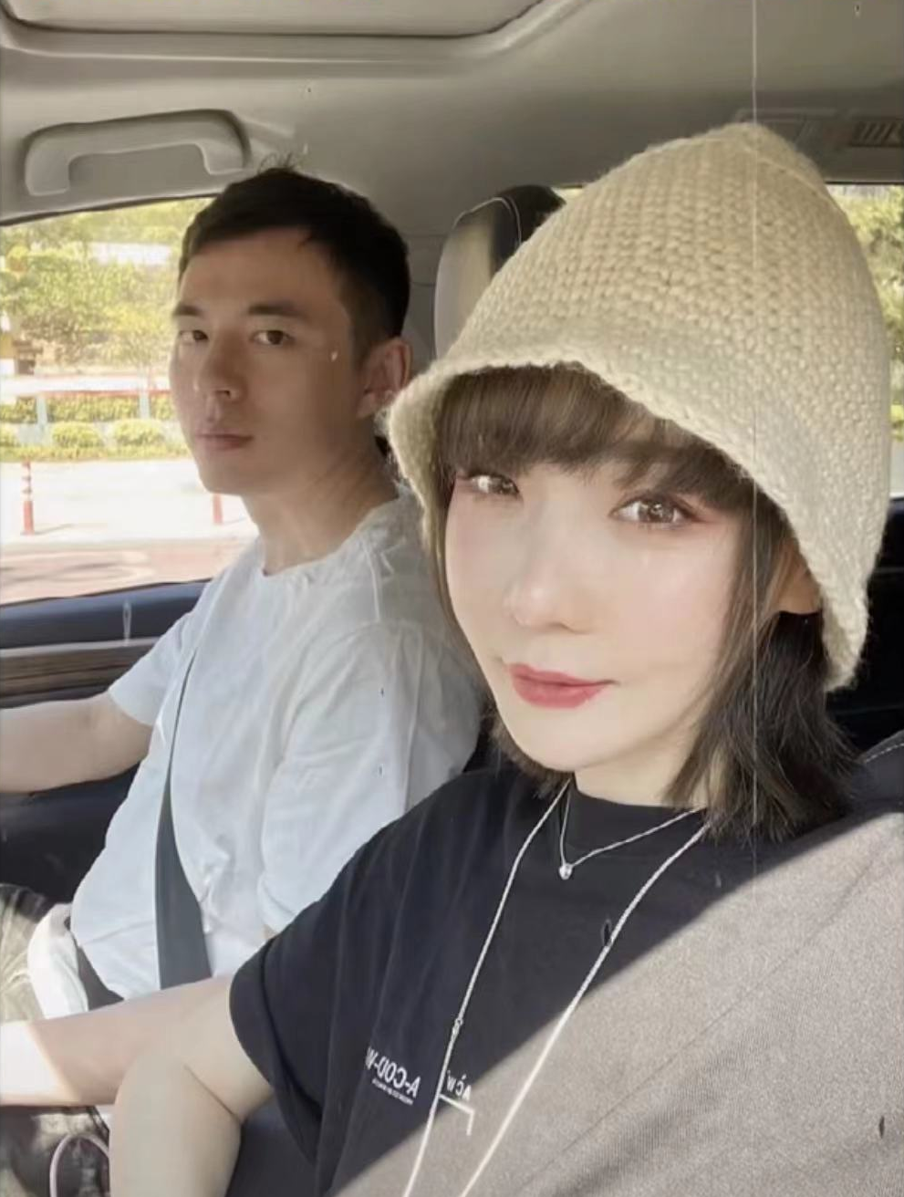 高晓松前妻在商场突遇火灾，孕期挺大肚奔跑撤离，忐忑讲述全过程