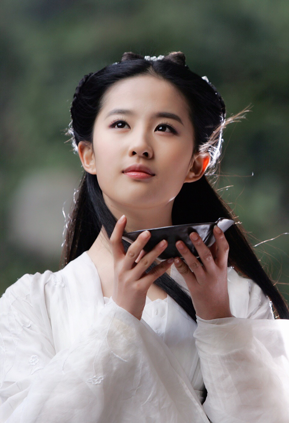 刘亦菲美貌解读：后天保养被严重低估