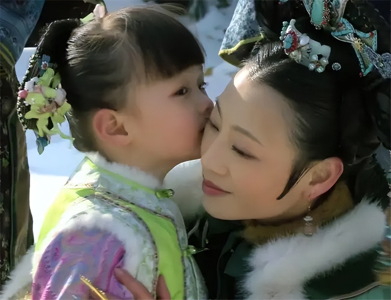 甄嬛传：果郡王执意作死，即便胧月曾给他争取了生路，也没能挡住