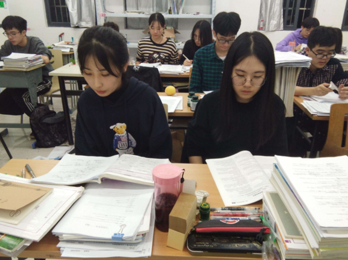 2022年考研大局已定，300万“落榜生”该何去何从？该认清现实了