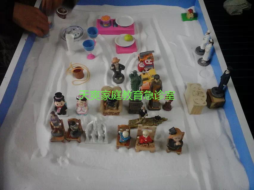 无言的倾诉 | 沙盘游戏助力少年心理成长