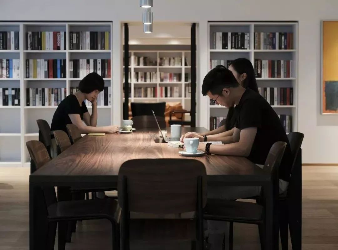 杭州吴越画室：2023届「定制班」招生简章，开启艺术的大门