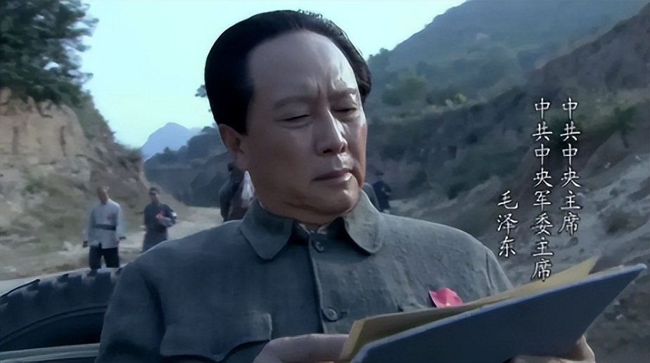 太像了，中国演毛泽东最牛的9个演员，唐国强仅排第2，张铁林倒数