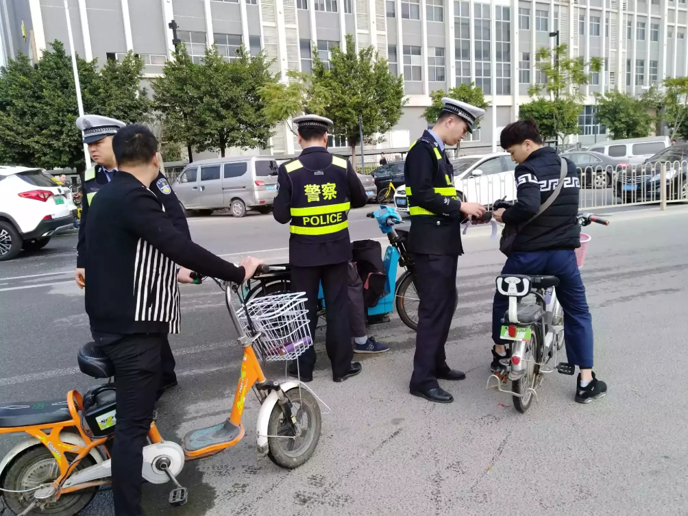 三轮车怎么考证(三轮车考证怎么考)