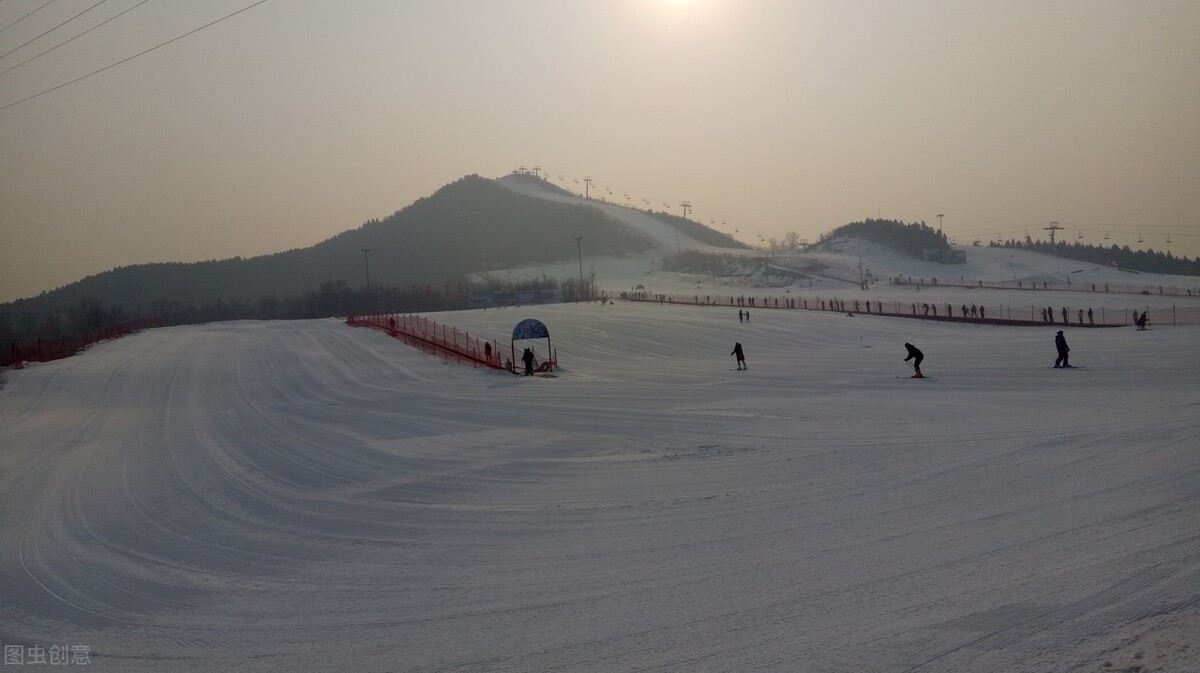 冬天就要滑雪啊！为大家奉上北京的18个宝藏滑雪场，快去打卡吧