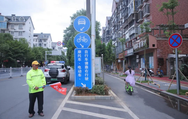 C4三轮汽车驾照考取后可驾驶车型图片展示
