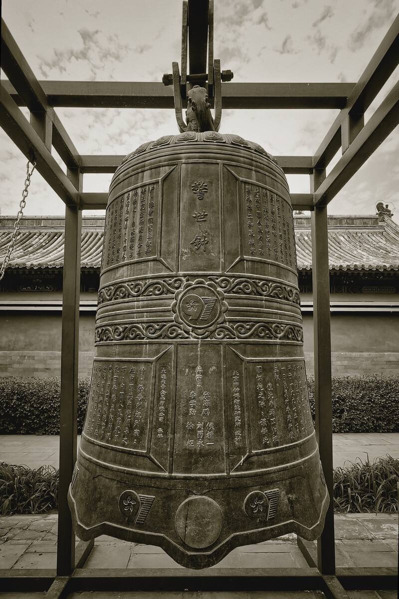 高考写甲骨文，川大破格将他录取，导师却直言：宁愿辞职也不教他